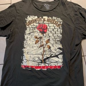 Risq Takers tshirt size 2XL (used)